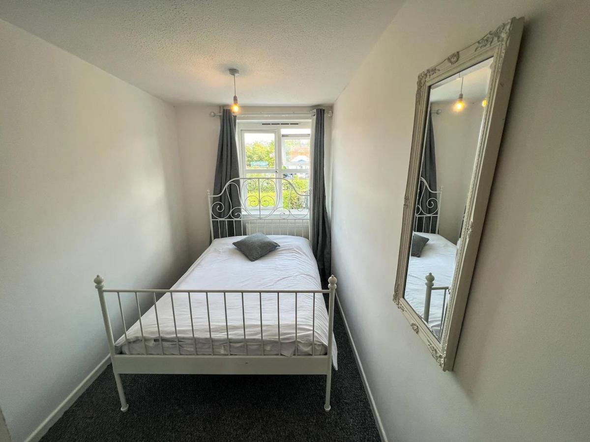 Stylish Apartment In City Centre Оксфорд Екстер'єр фото